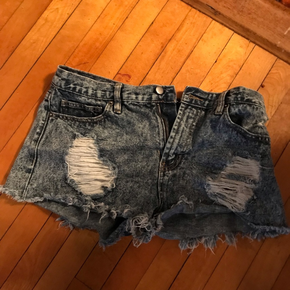 Blue short jean shorts